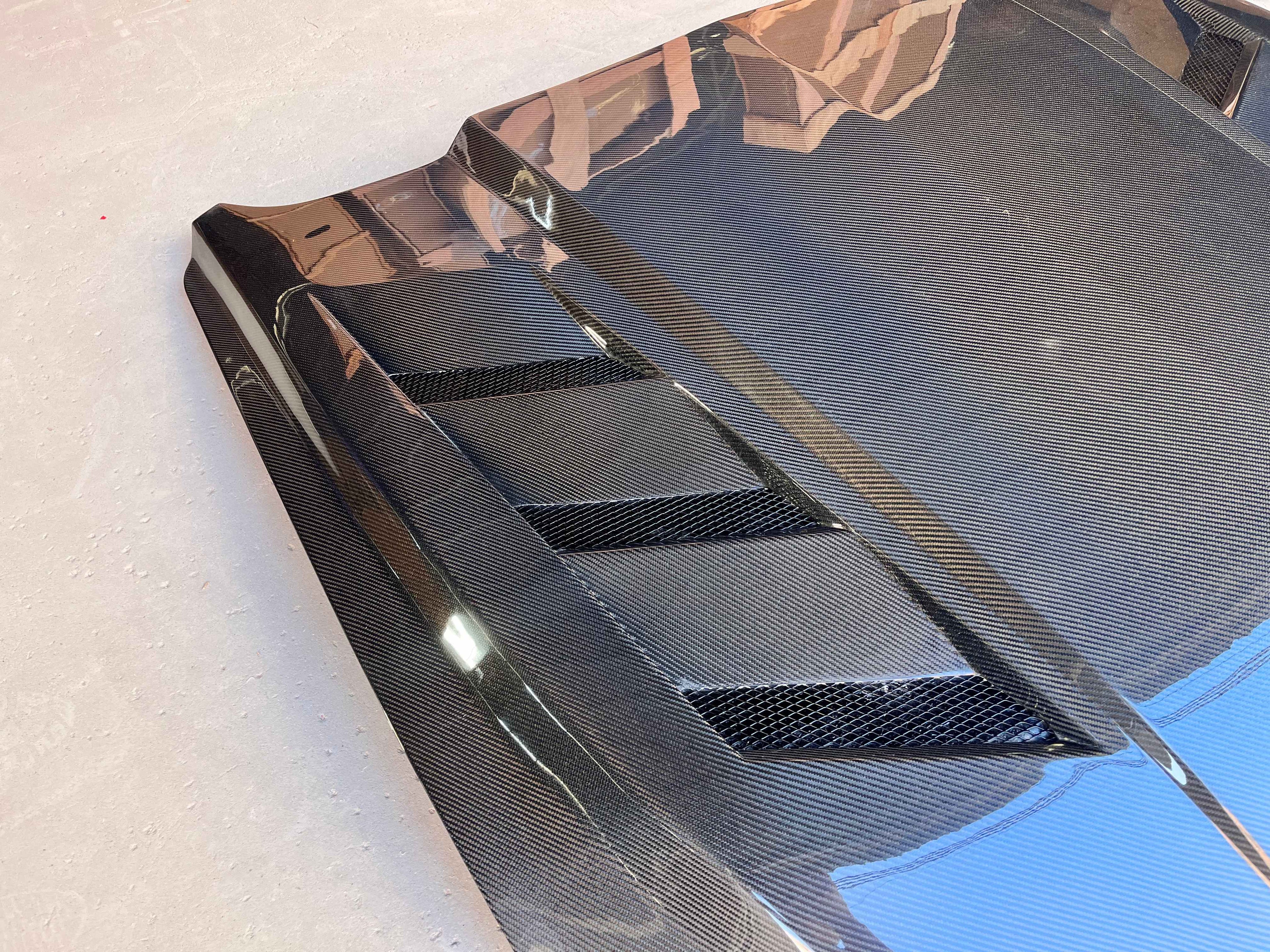 2018-2023 Mustang Carbon Fiber Cowl Hood